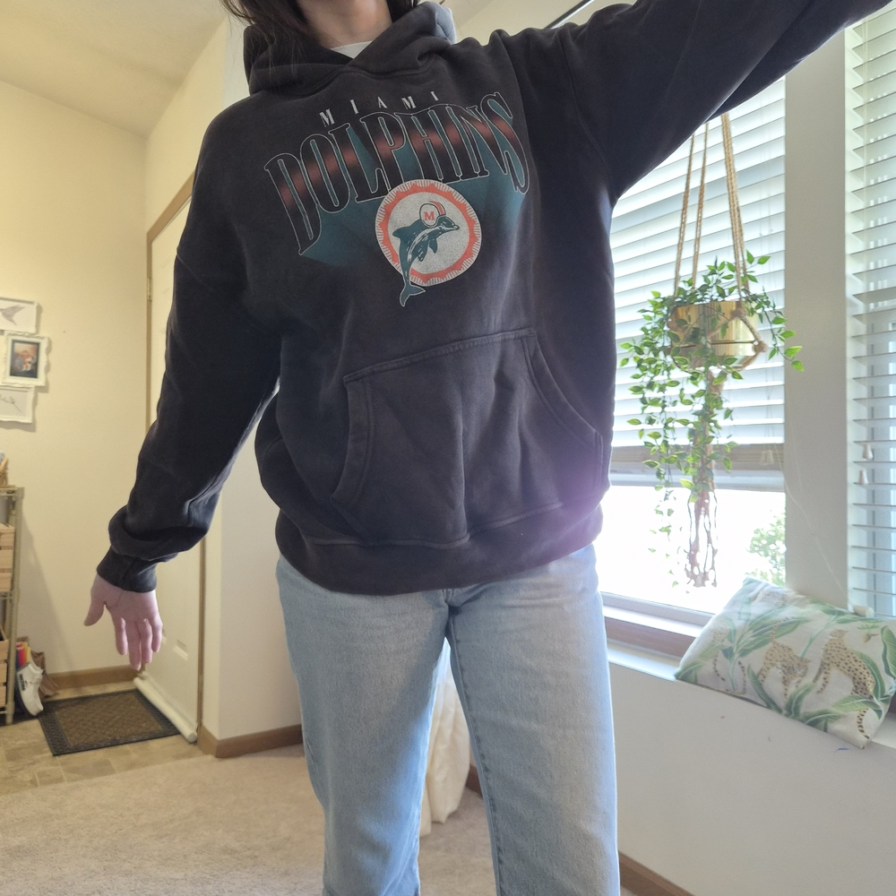 Abercrombie & Fitch x NFL Miami Dolphins Hoodie • Black • Size M - Picture 4 of 10